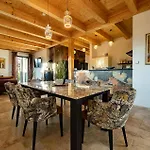 Poolvilla Ratsch * Ehrenhausen