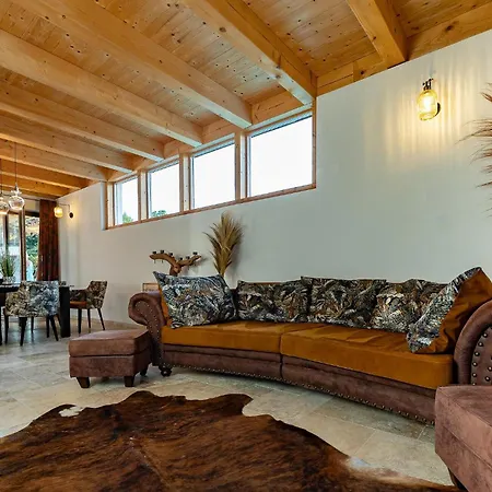 度假居 Poolvilla Ratsch