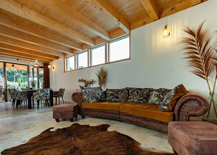 度假居 Poolvilla Ratsch