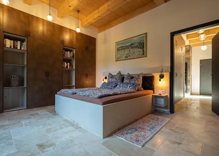 Poolvilla Ratsch * 埃伦豪森